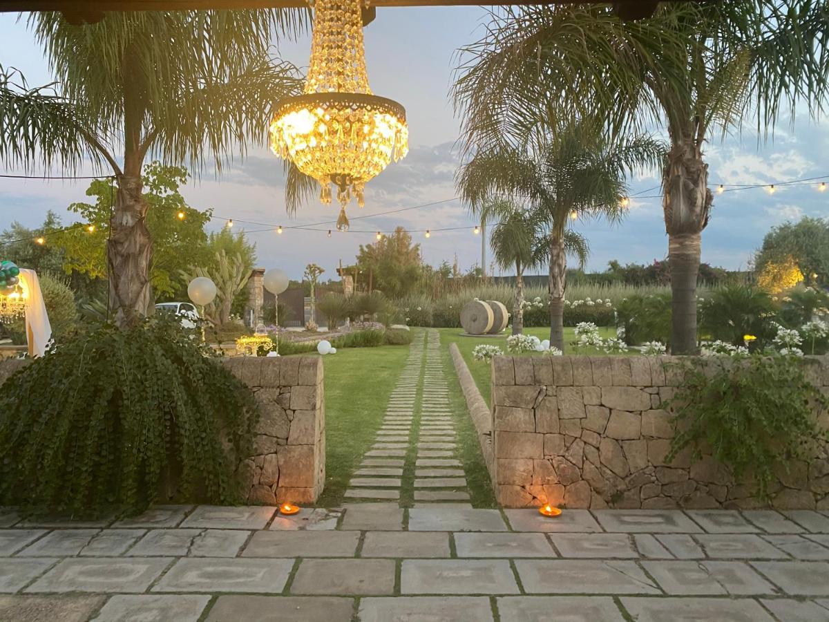 Mythos Holidays & Events Syracuse ภายนอก รูปภาพ